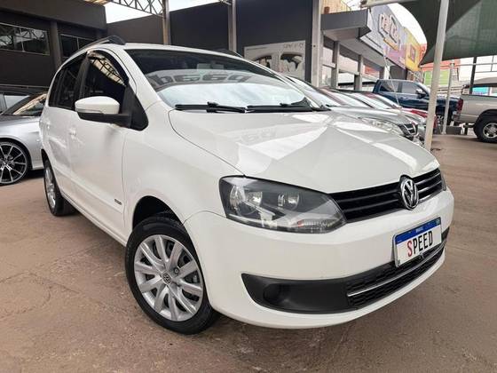 VOLKSWAGEN SPACEFOX 1.6 MI TREND 8V FLEX 4P MANUAL VOLKSWAGEN SPACEFOX 1.6 MI TREND 8V FLEX 4P MANUAL